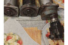 Продам насосы НП25-9